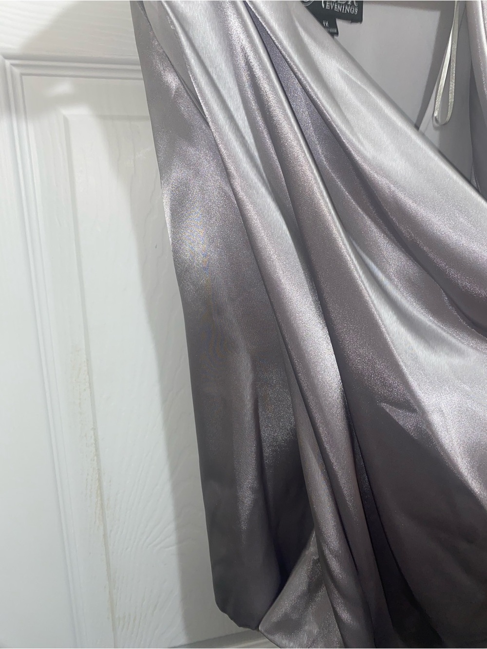 Alex Evenings 1X Silver Satin Draped V-Neck Sleeveless Camisole - Picture 5 of 8